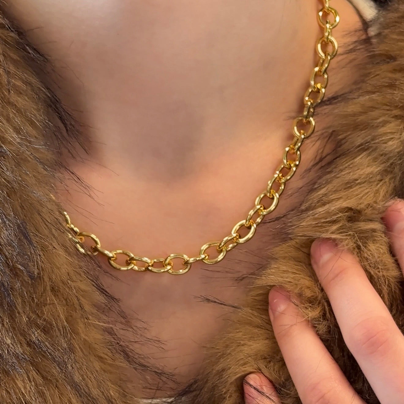 Oval Cable Chain Necklace
