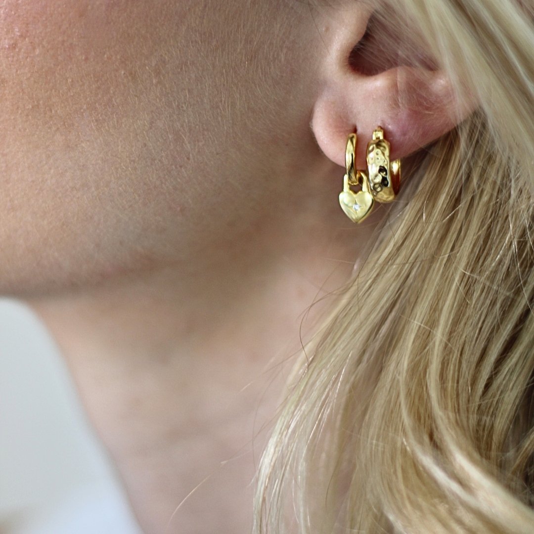 Star Burst Heart Charm Earring