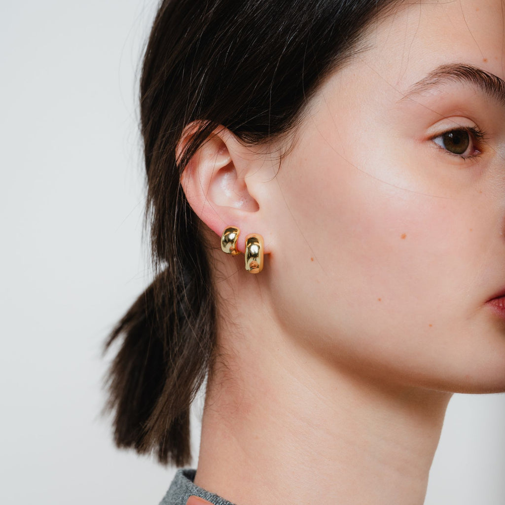 Small Bold Tube Hoops