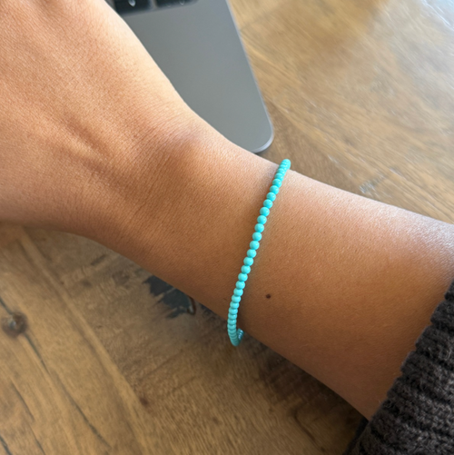Dainty Turquoise Beaded Bracelet
