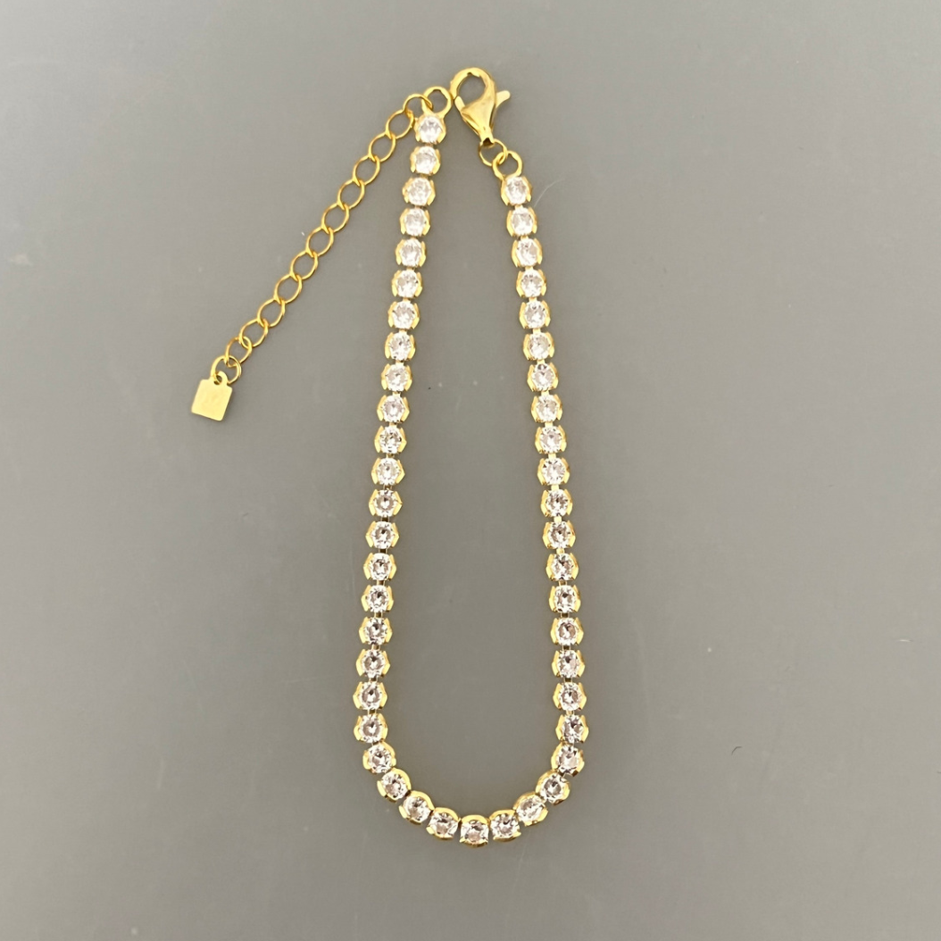 Dainty Bezel Tennis Bracelet